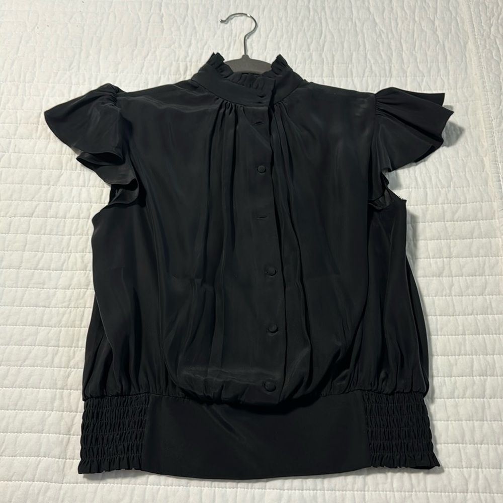 Frame Ruffled Smocked Top